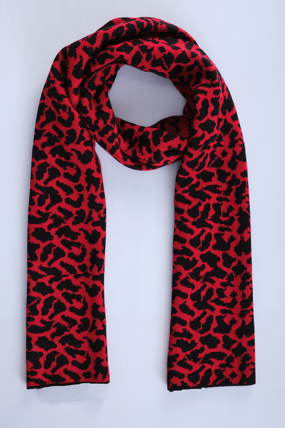 Kırmızı-Siyah Leopar Desenli Triko Atkı