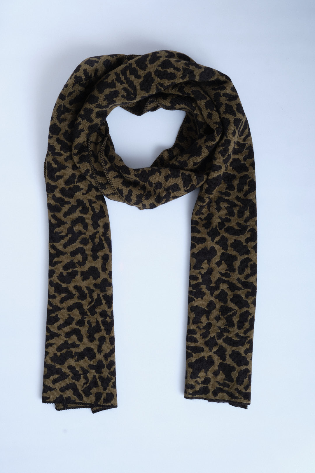 Haki-Siyah Leopar Desenli Triko Atkı
