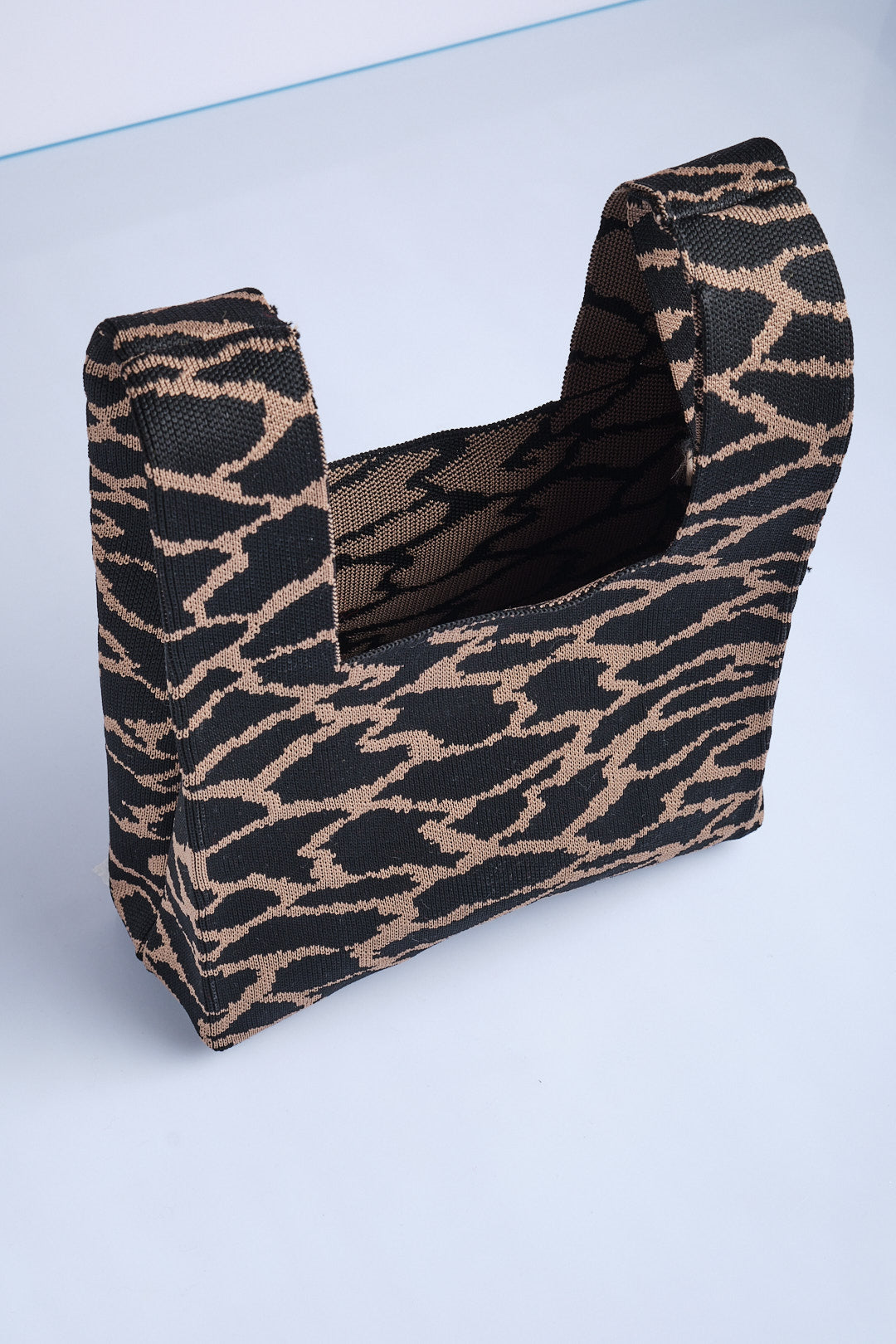 Bisküvi-Siyah - Leopar Desenli Triko Tote El Çantası